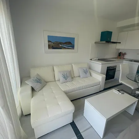 3 Almeria